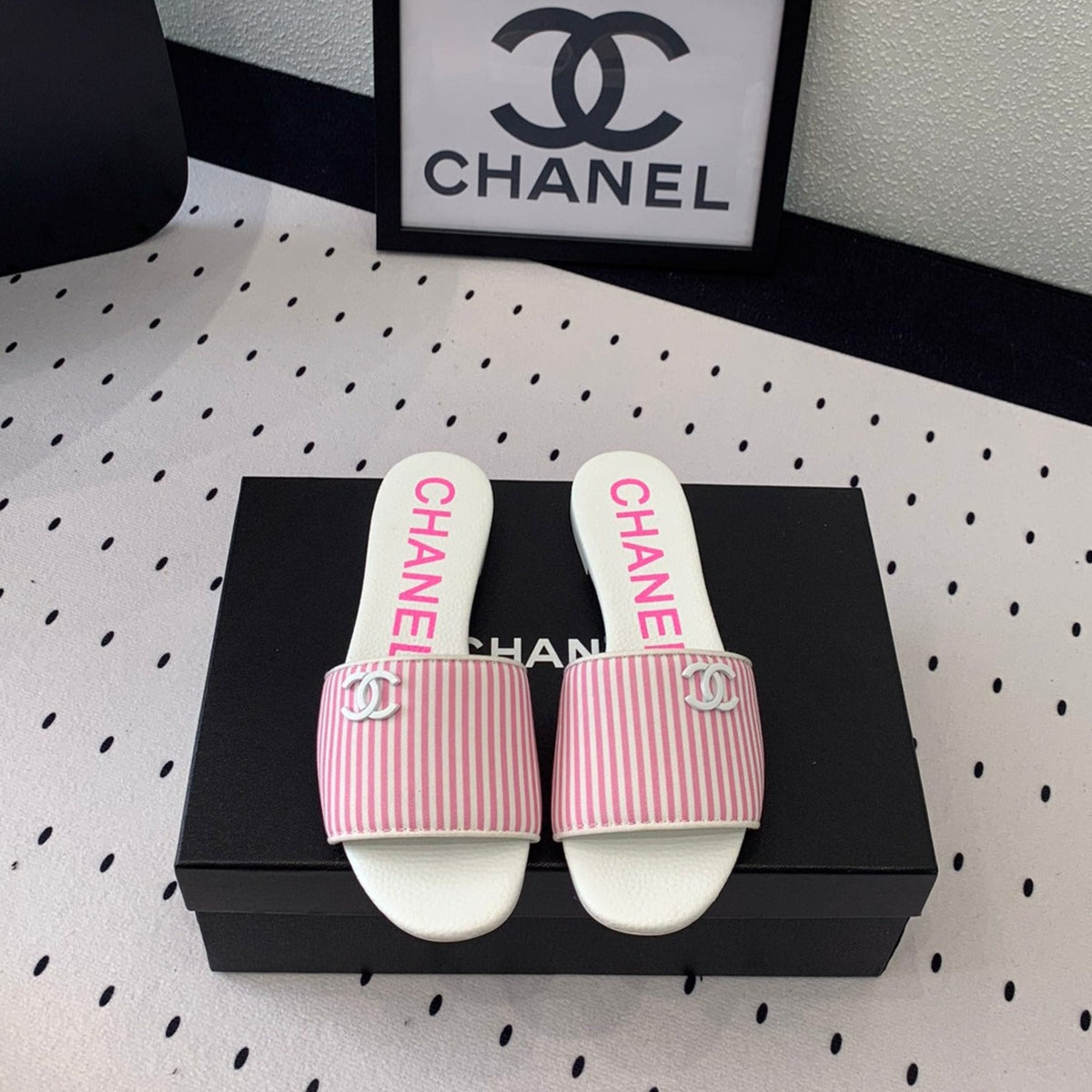 Chanel Mules Pink Lambskin
