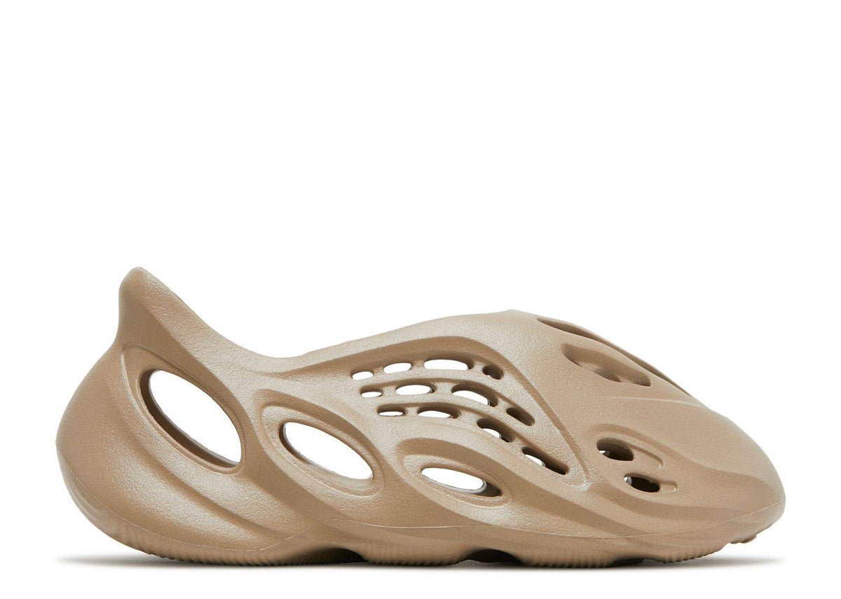 Yeezy Foam Runner 'Mist' Clogs