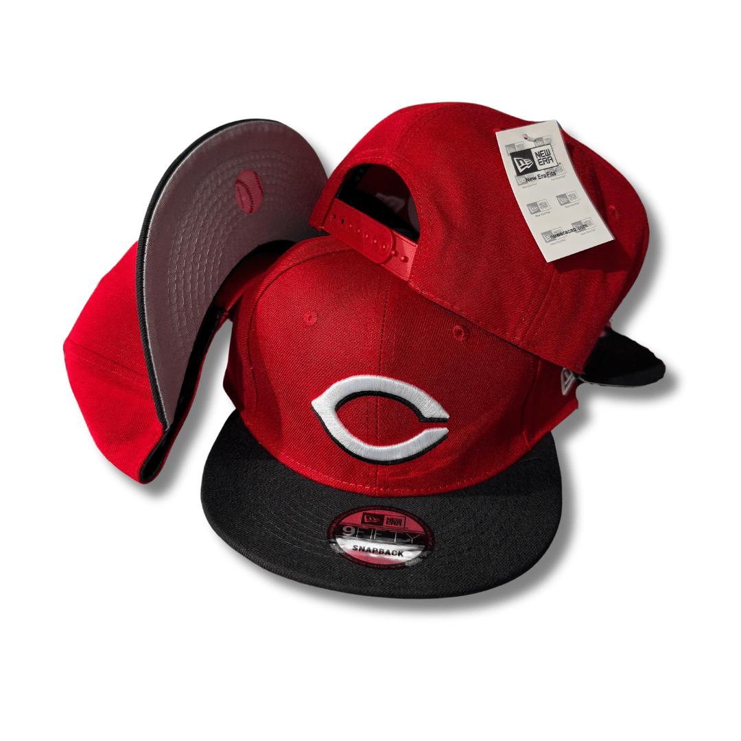 Cincinnati Reds 9FIFTY Red with Black Brim and White Logo - Snapback Hat