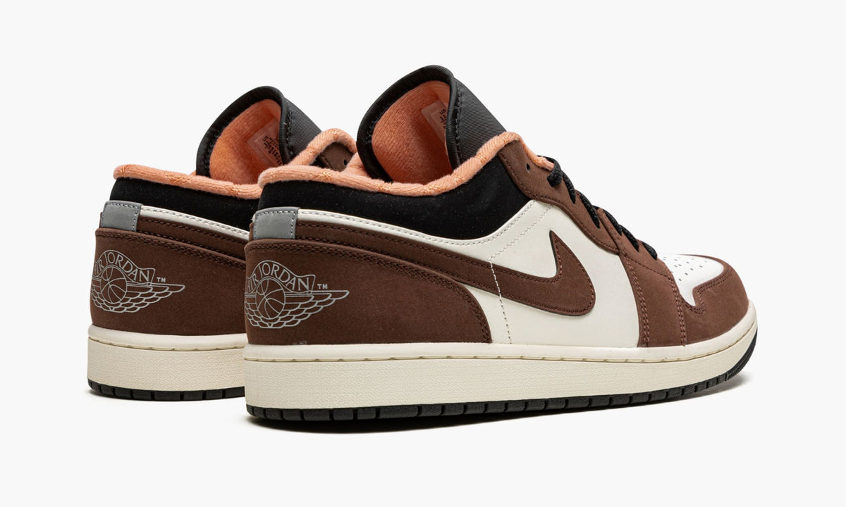 Air Jordan 1 Low "Mocha" Sneakers