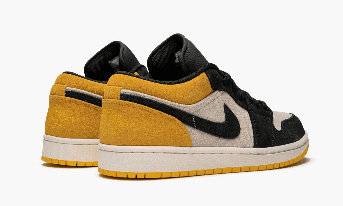 Air Jordan 1 Low "University Gold" Sneakers