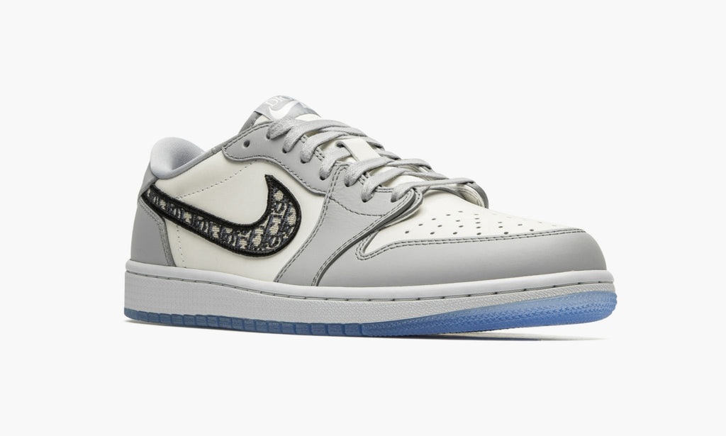 Air Jordan 1 Low Dior Sneakers