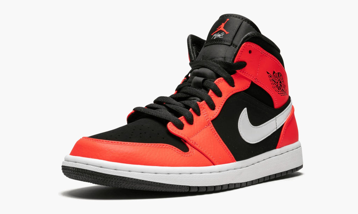 Air Jordan 1 Mid Infrared 23 Sneakers