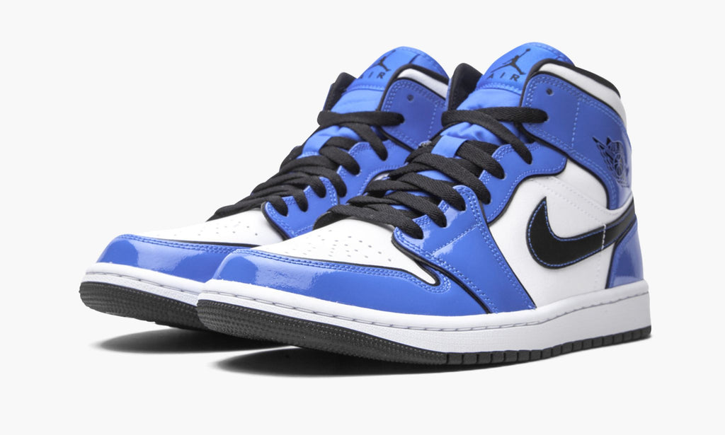 Air Jordan 1 Mid SE "Signal Blue" Sneakers
