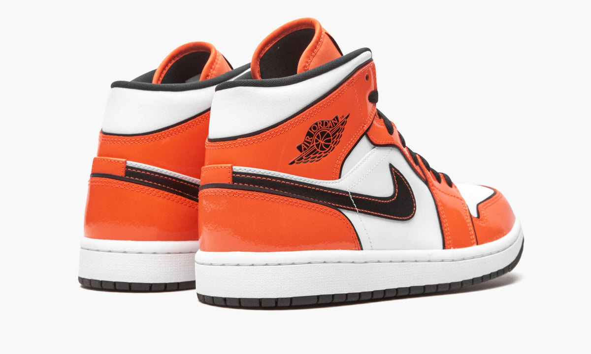 Air Jordan 1 Mid SE "Turf Orange" Sneakers