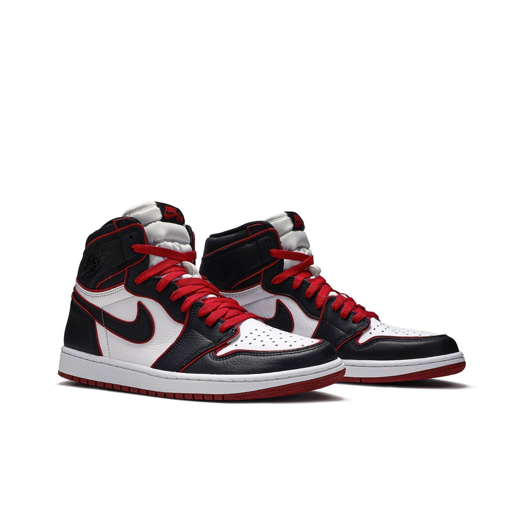 Air Jordan 1 Retro High OG 'Bloodline' 555088-062 Sneakers