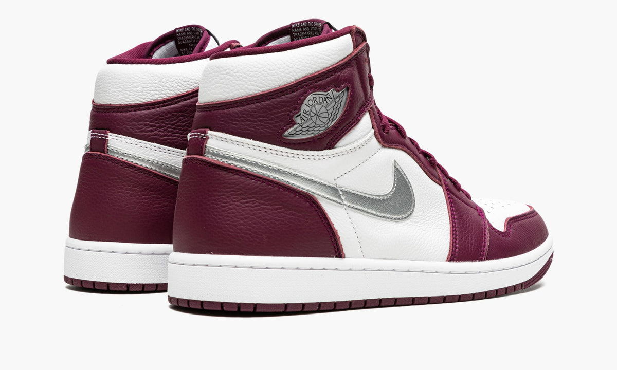 Air Jordan 1 Retro High OG "Bordeaux" Sneakers