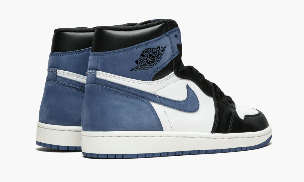 Air Jordan 1 Retro High OG Blue Moon Sneakers