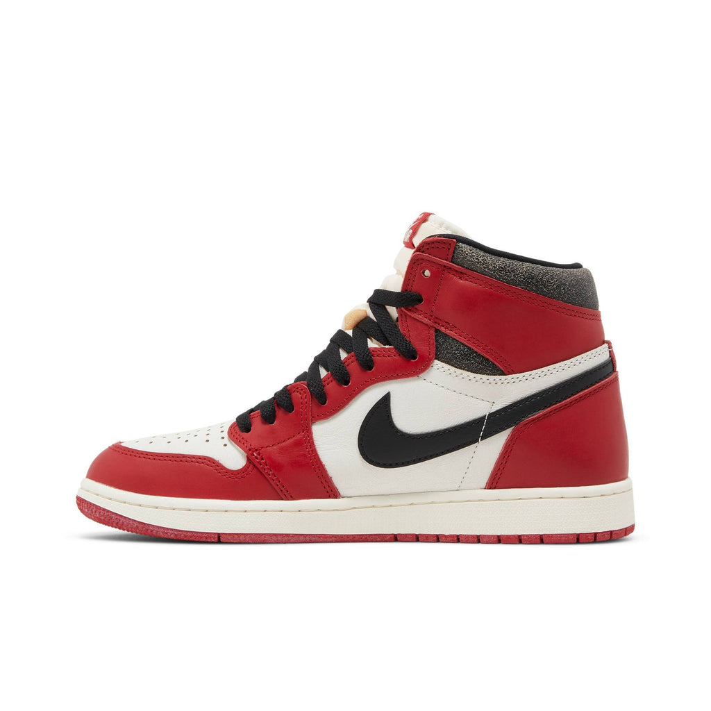 Air Jordan 1 Retro High OG Chicago Lost & Found DZ5485-612 Sneakers