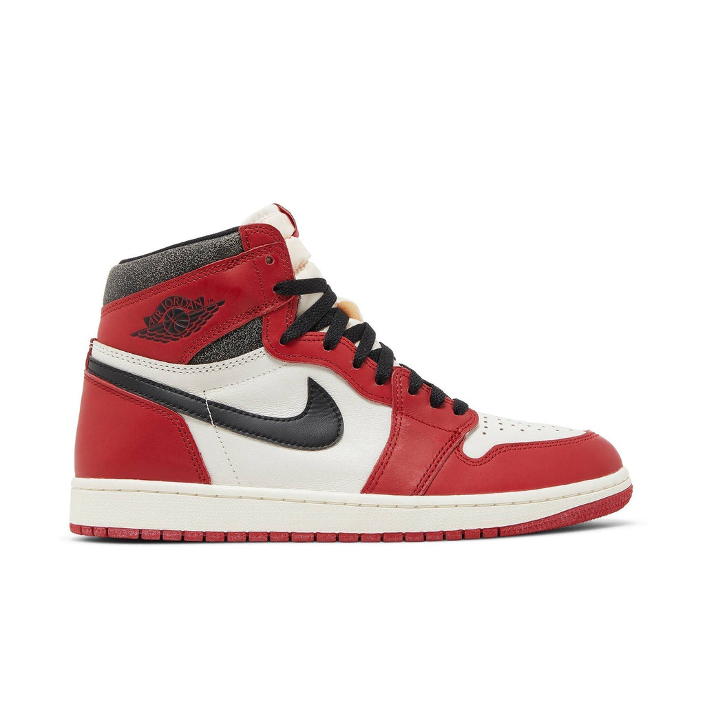 Air Jordan 1 Retro High OG Chicago Lost & Found DZ5485-612 Sneakers