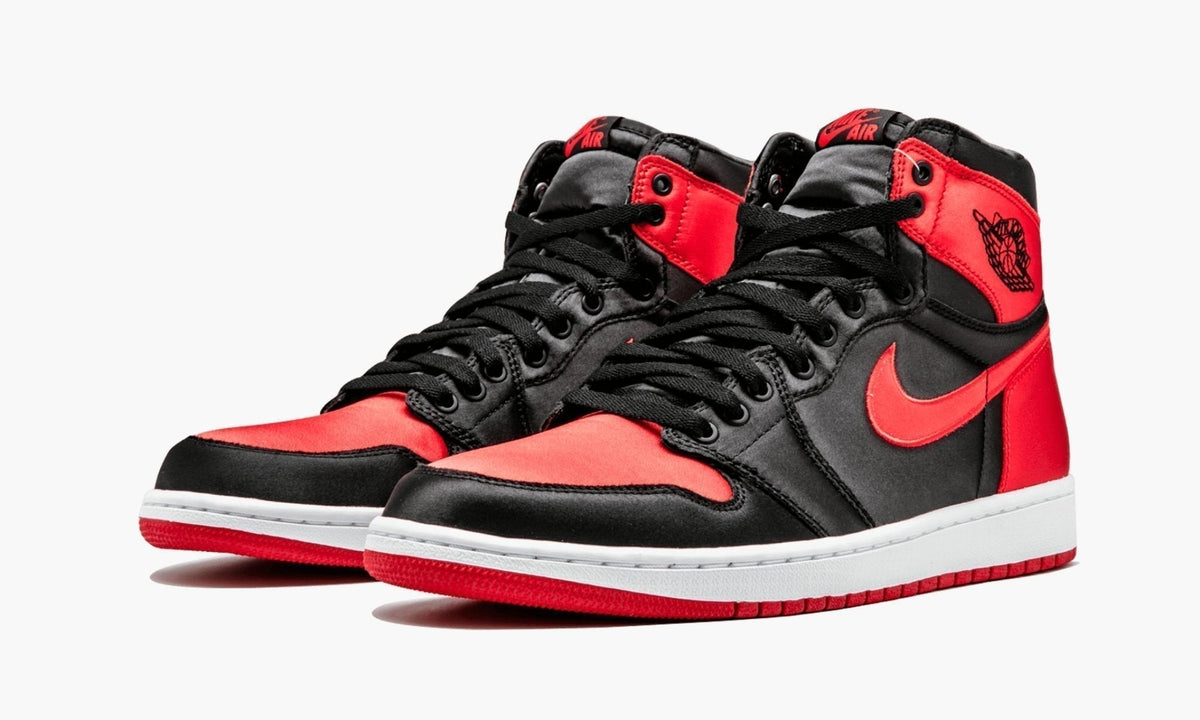 Air Jordan 1 Retro High OG SE "Satin" Sneakers