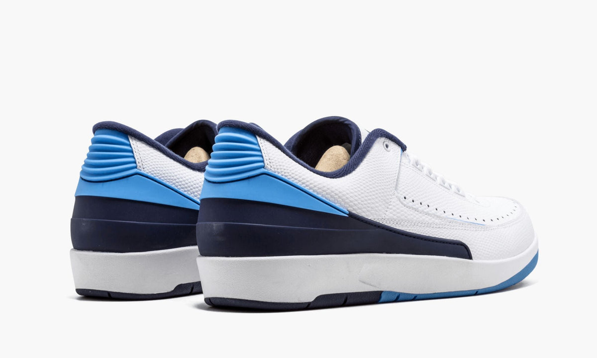 Air Jordan 2 Retro Low Sneakers