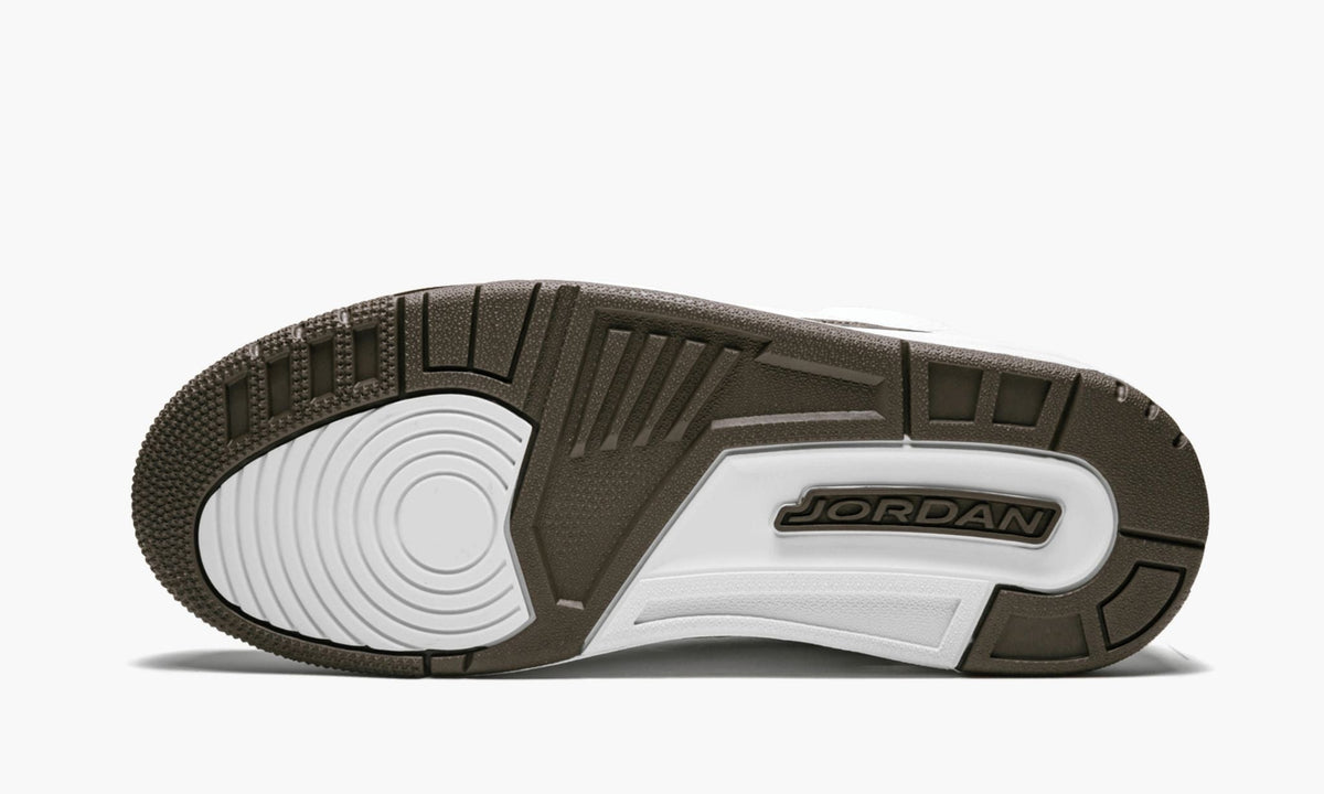 Air Jordan 3 Retro "Mocha" Sneakers