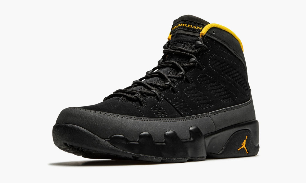 Air Jordan 9 Retro University Gold Sneakers