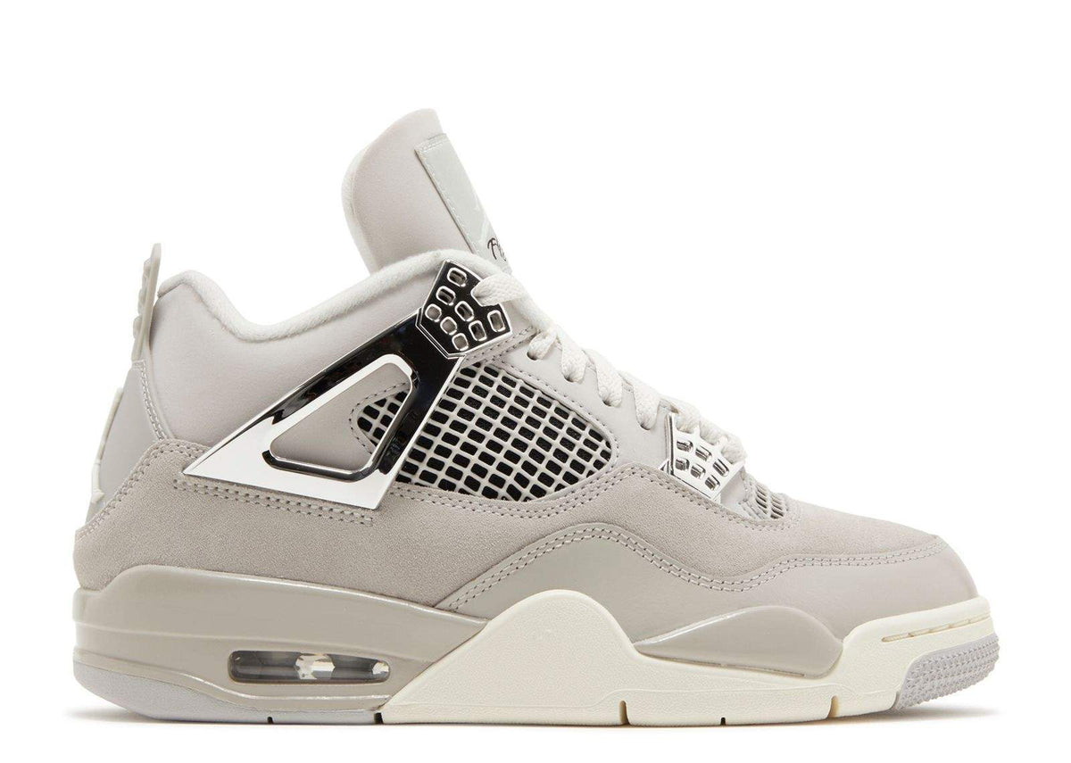 Women's Air Jordan 4 Retro Frozen Moments Sneakers