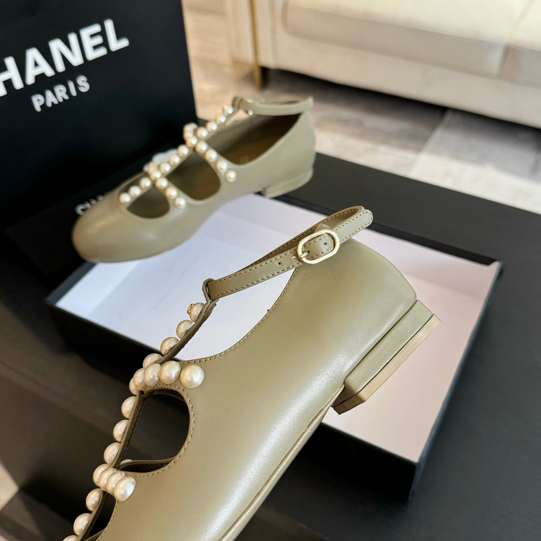 Chanel Mary Janes Shoes Ecru Beige Goatskin with Faux Pearl