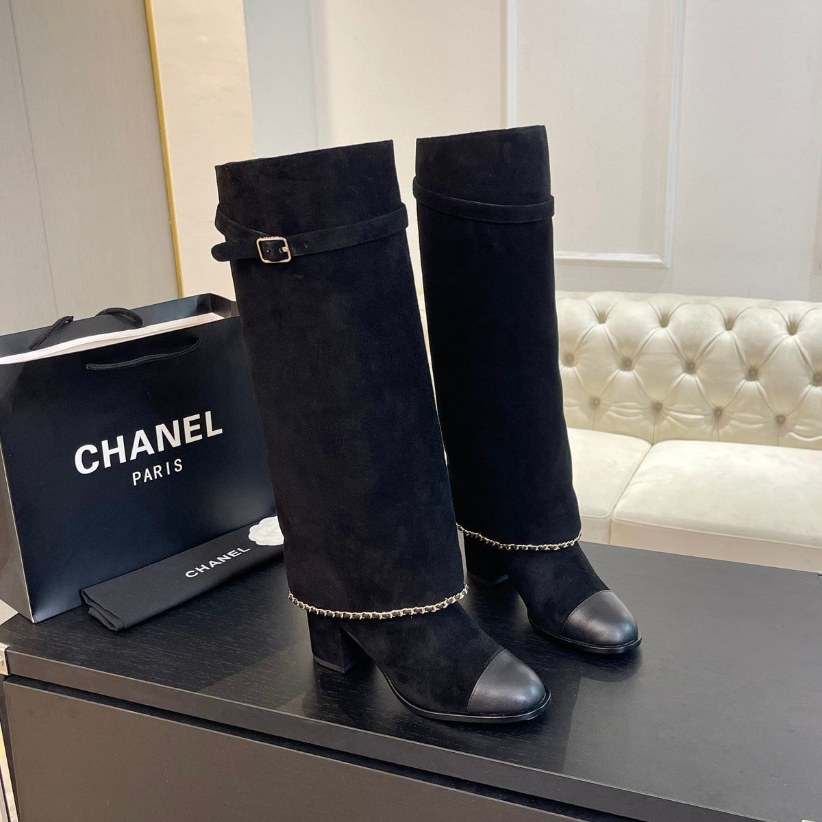 Chanel High Boots 6.5 cm in Black Suede and Calfskin