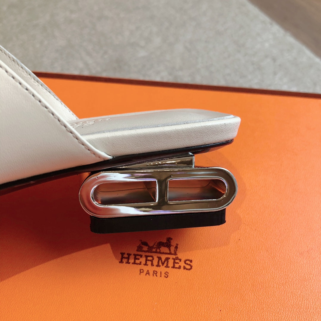 Hermes Iconique 25 Sandal White Calfskin