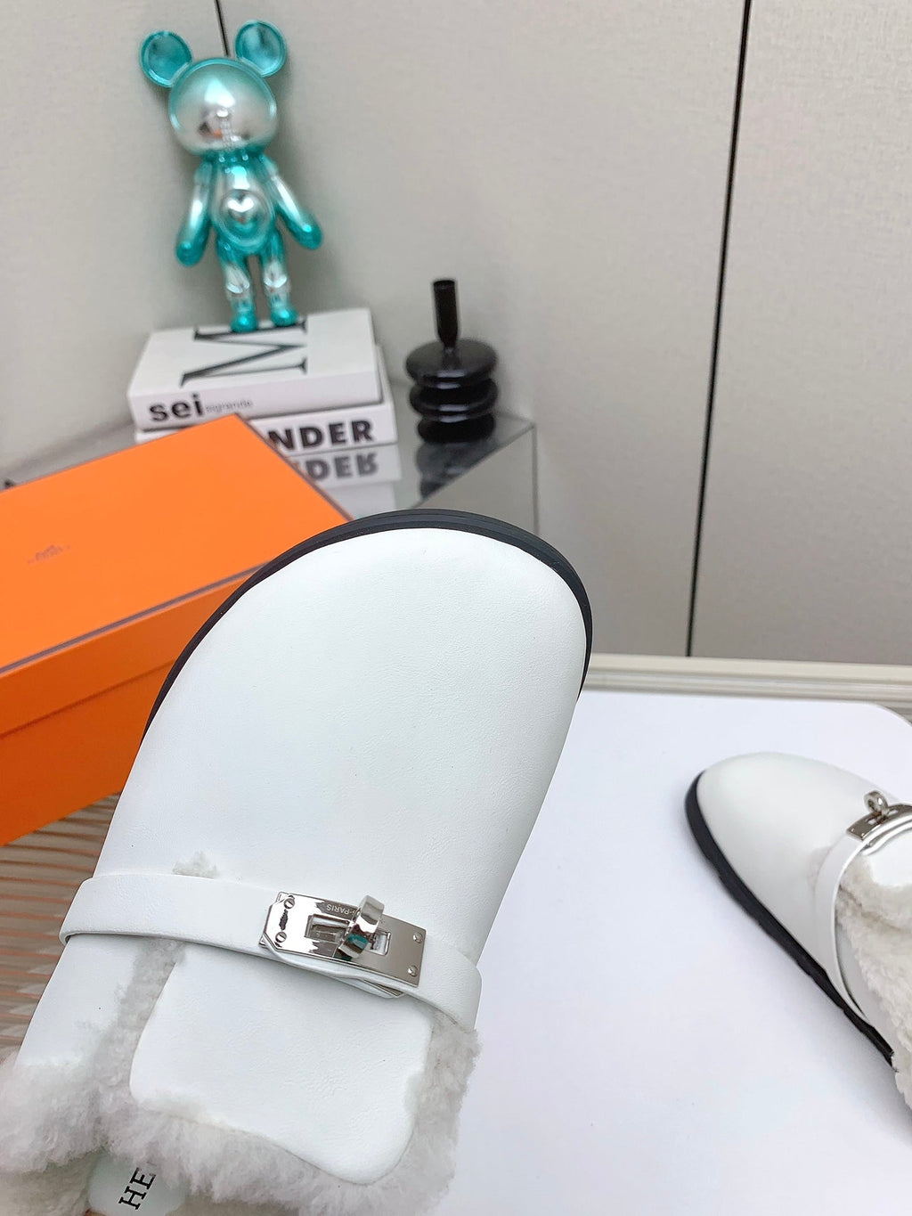 Hermes Slip-On Mule in White Calfskin and Shearling Lining