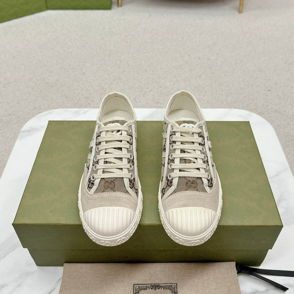 Gucci Trainer Scalloped Toe Light Gray Denim