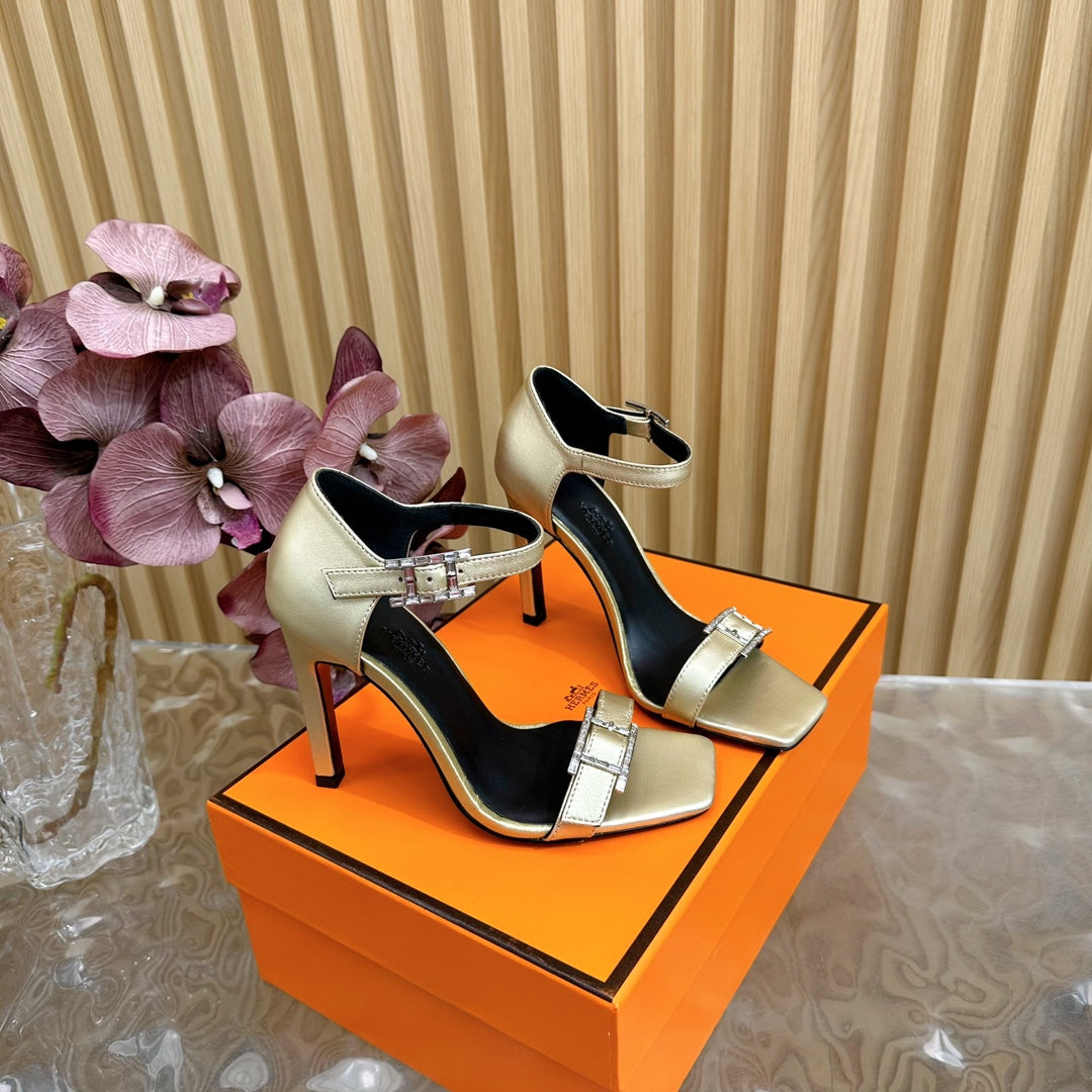 Hermes July Sandal 105 mm in Light Gold Calfskin