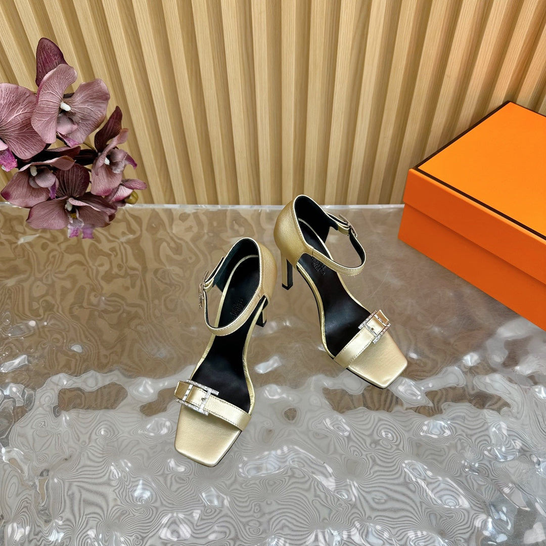 Hermes July Sandal 105 mm in Light Gold Calfskin
