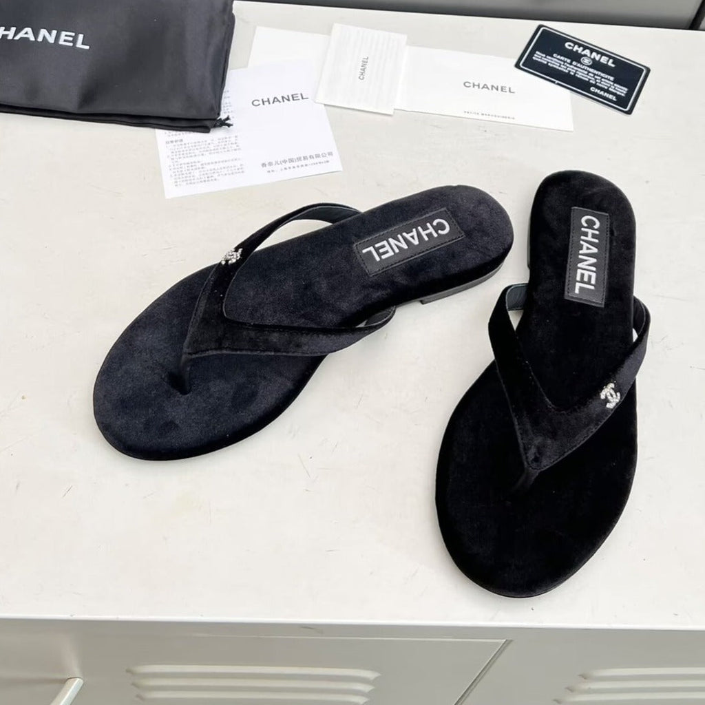 Chanel Thong Slippers in Black Velvet