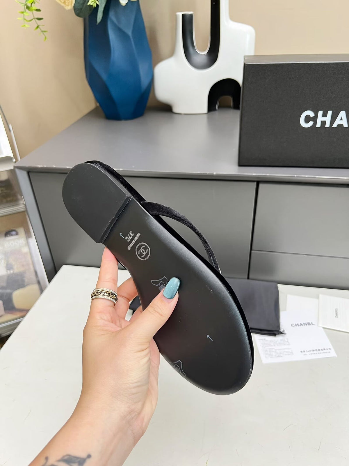 Chanel Thong Slippers in Black Velvet