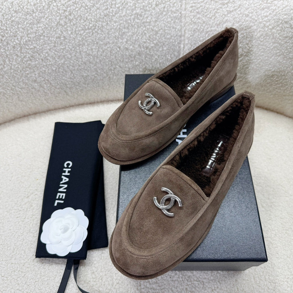 Chanel Loafer in Chocolate Brown Suede and Wool Lining