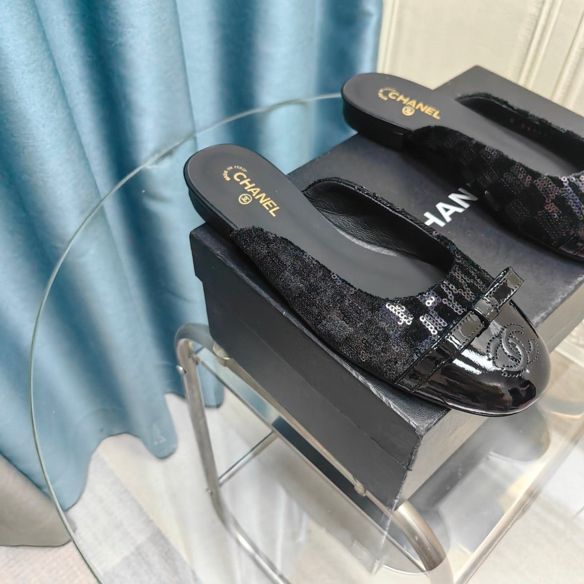 Chanel Mule in Black Satin and Lambskin