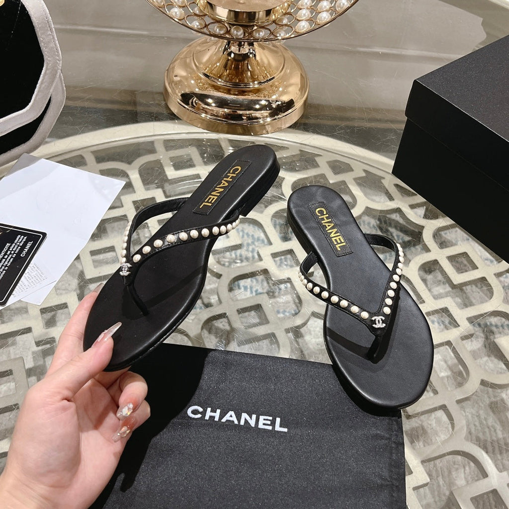 Chanel Pearl Thong Sandal in Black Lambskin