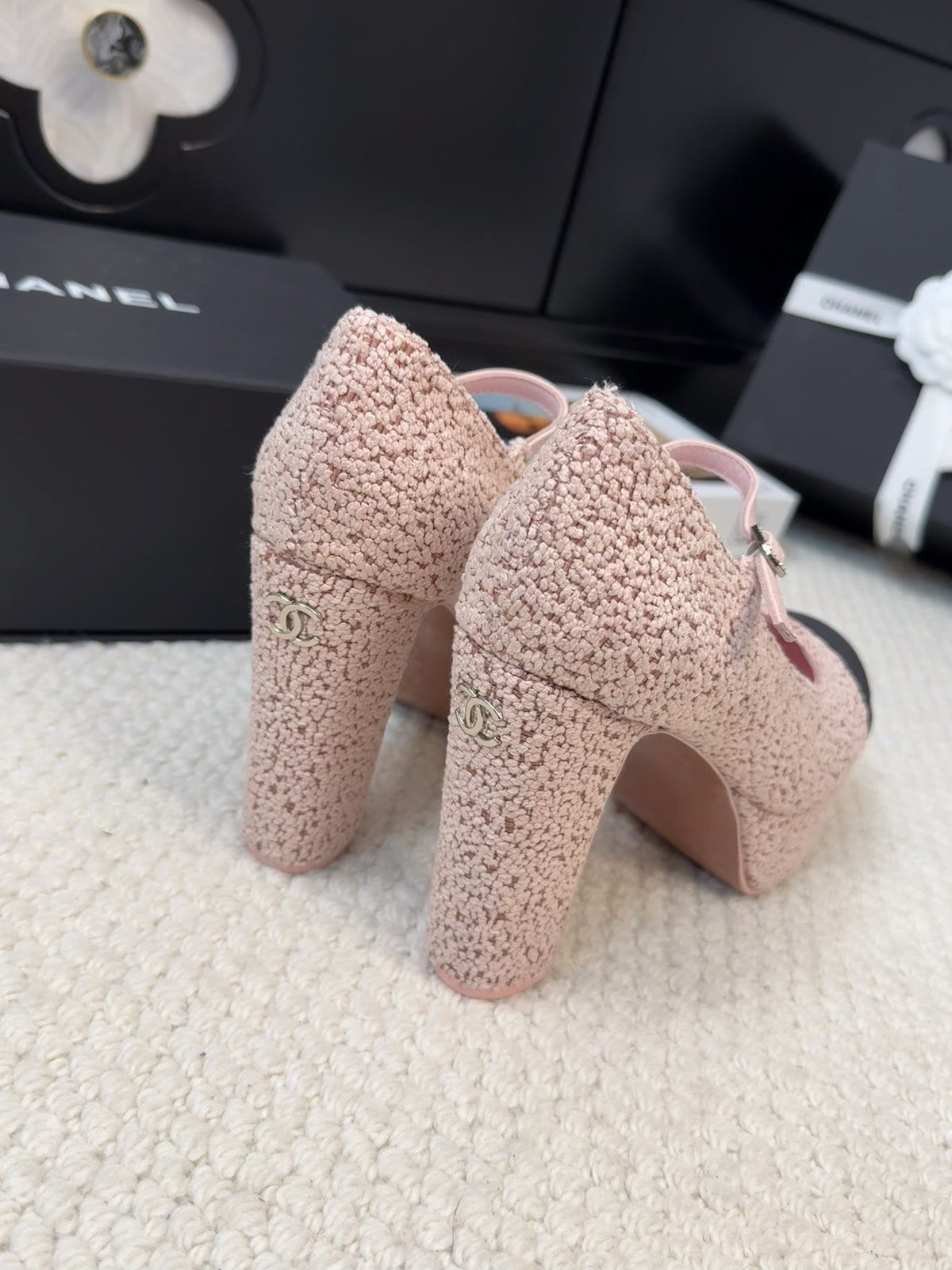 Chanel Flatform Sandal in Light Pink Tweed and Black Fabric