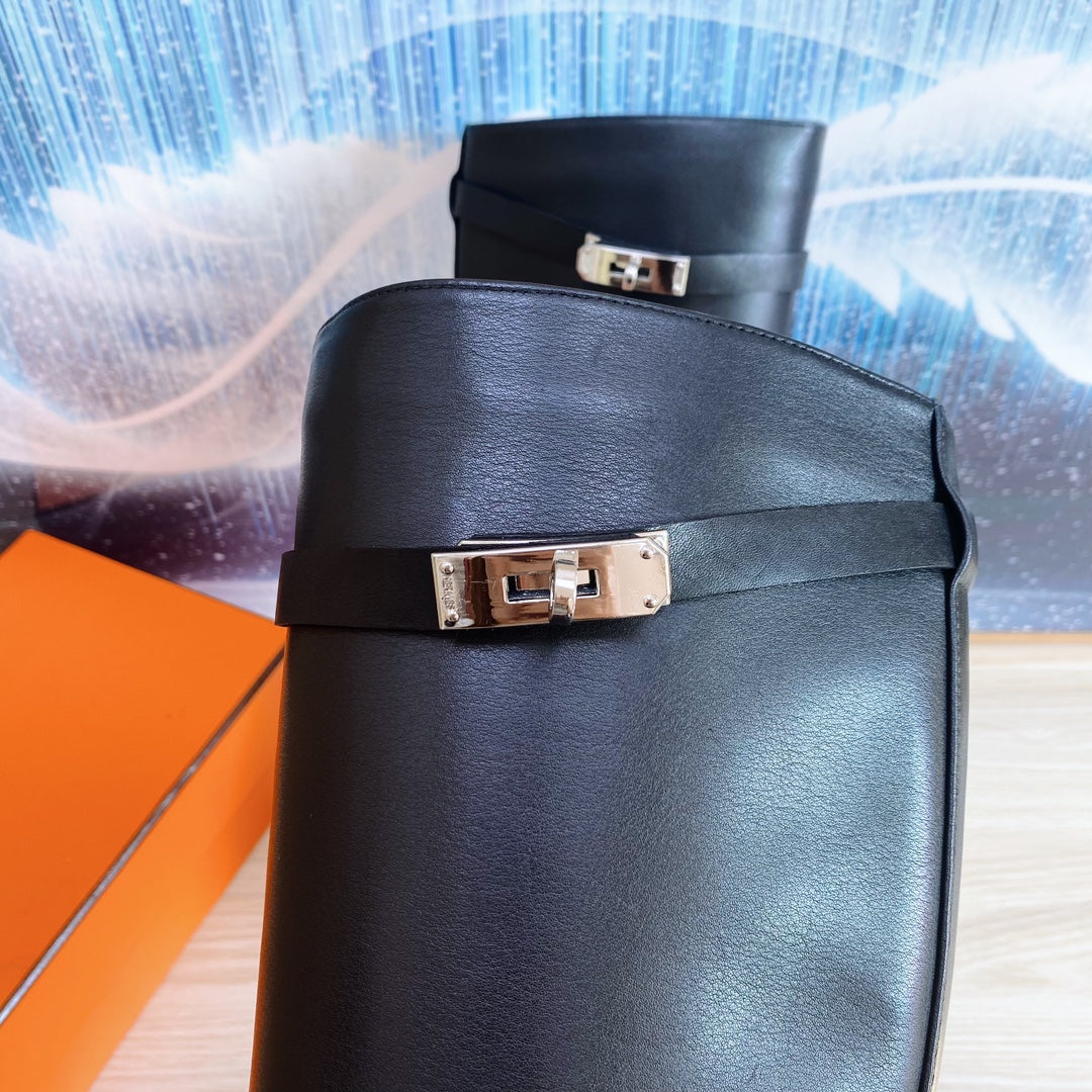 Hermes Story Boot 7 cm in Black Lambskin