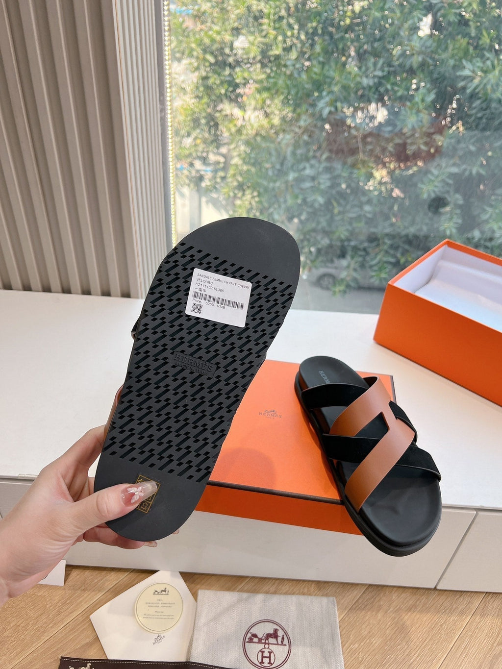 Hermes Kazimir Sandal in Bronze Brown Calfskin and Black Suede