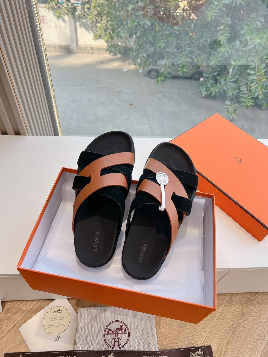Hermes Kazimir Sandal in Bronze Brown Calfskin and Black Suede
