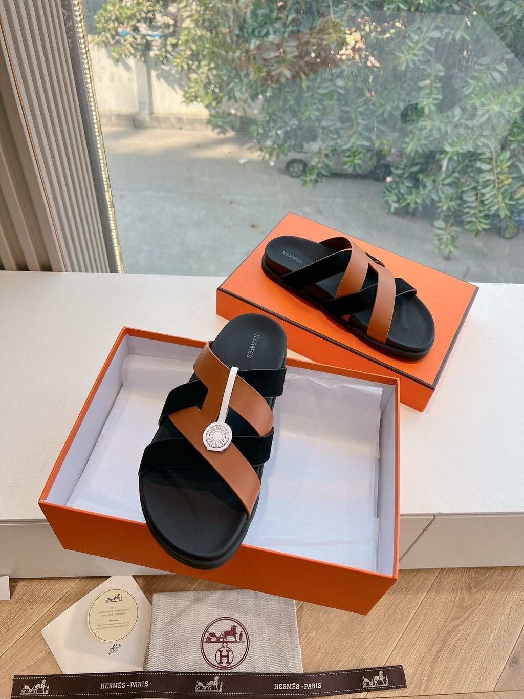 Hermes Kazimir Sandal in Bronze Brown Calfskin and Black Suede