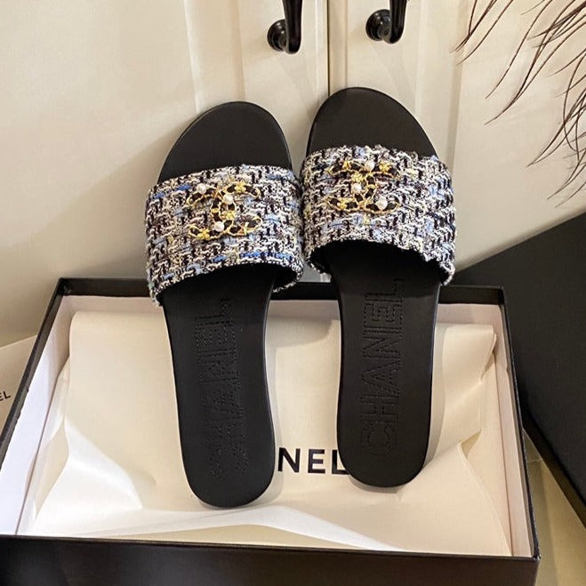 Chanel Slippers in Multicolor Tweed Mule