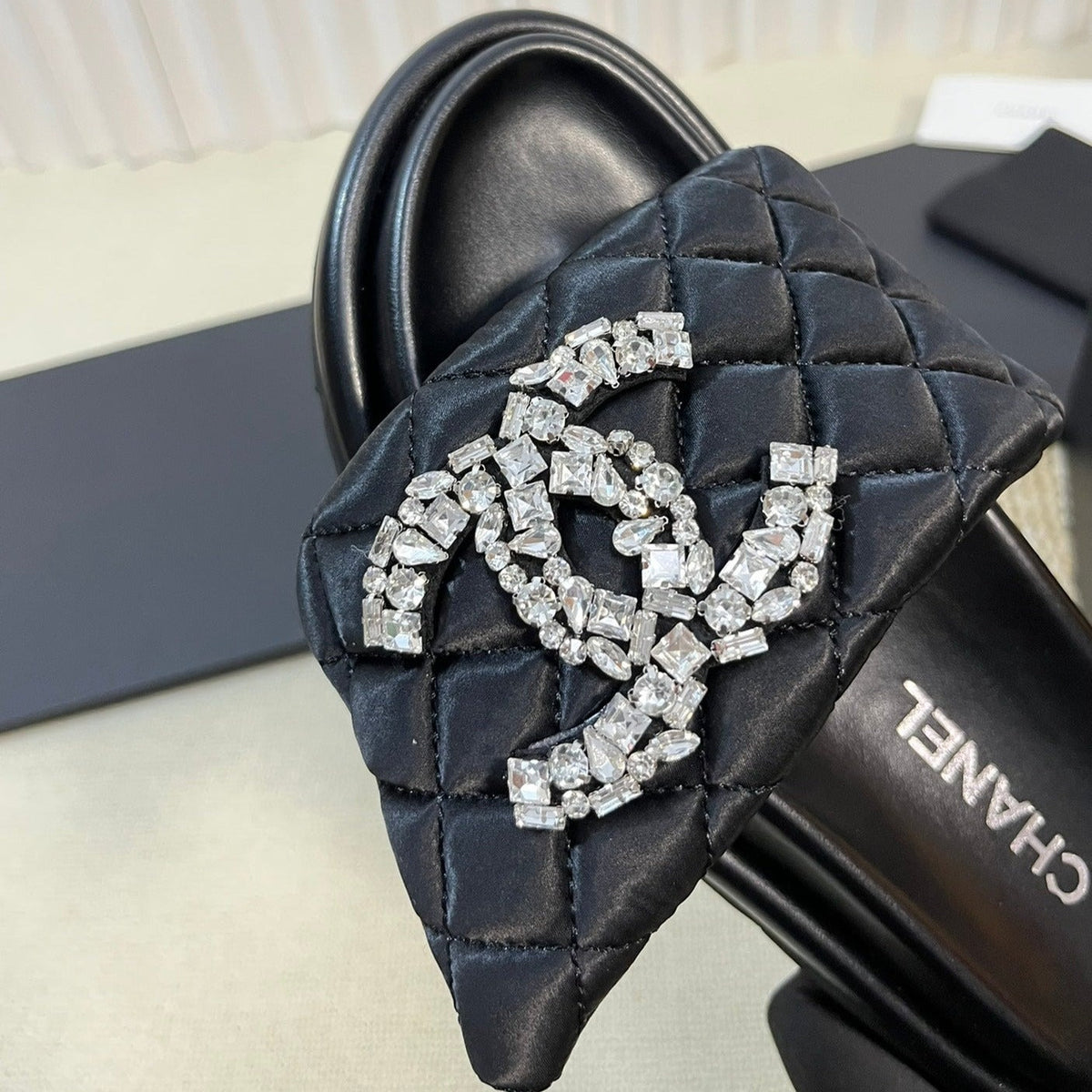 Chanel New Style Diamond Buckle Double C Thick Bottom Slippers Black Sheepskin