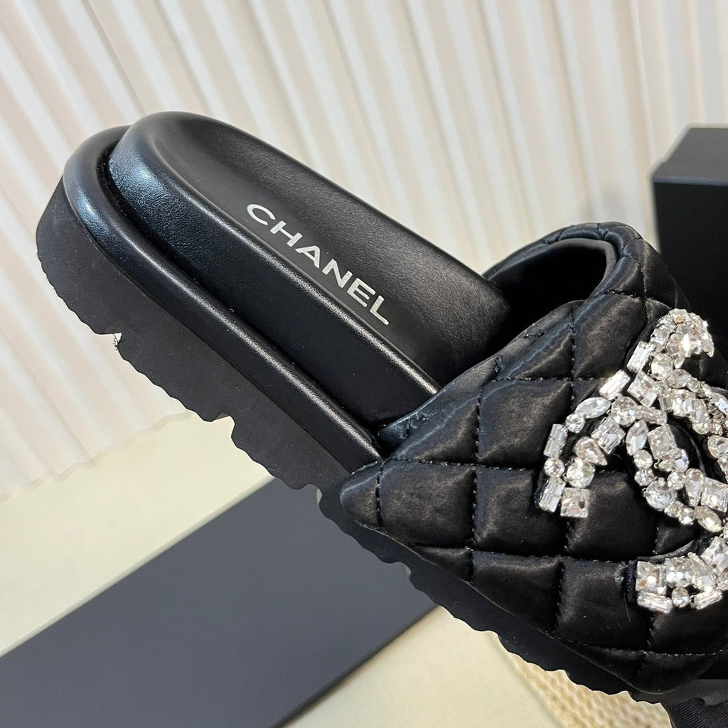 Chanel New Style Diamond Buckle Double C Thick Bottom Slippers Black Sheepskin