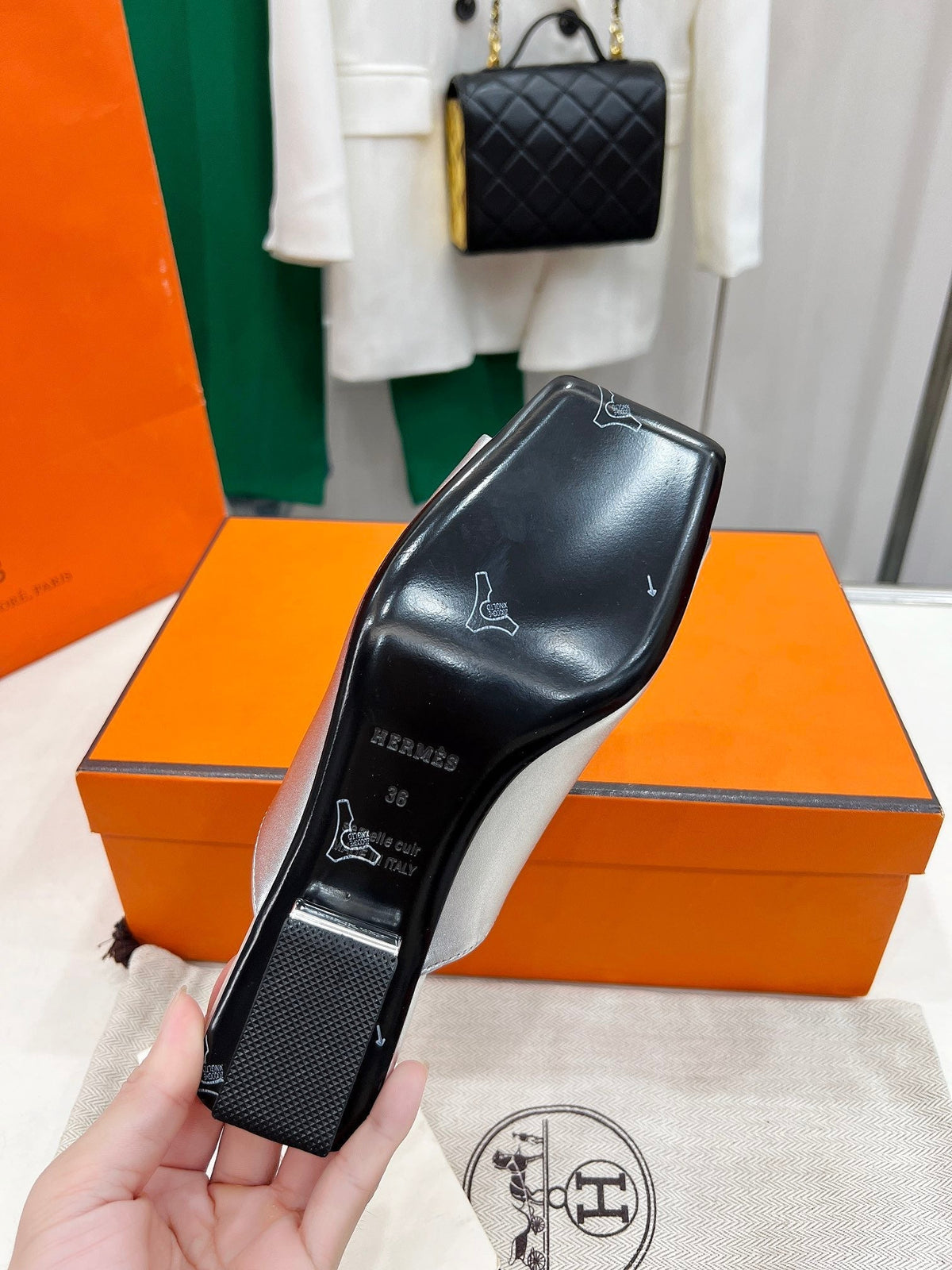 Hermes Idole Sandal in Silver Calfskin