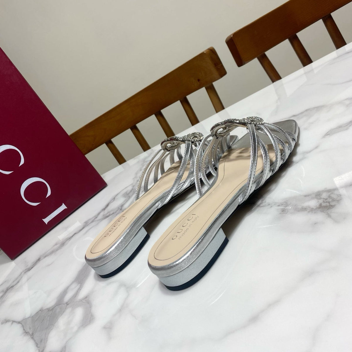 Gucci 26S Flat Slides in Silver Calfskin with Crystal