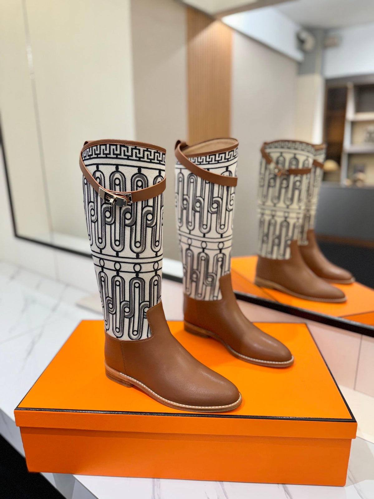 Hermes Jumping Boot 2 cm in Bronze Brown Calfskin and Black Mix White Fabric