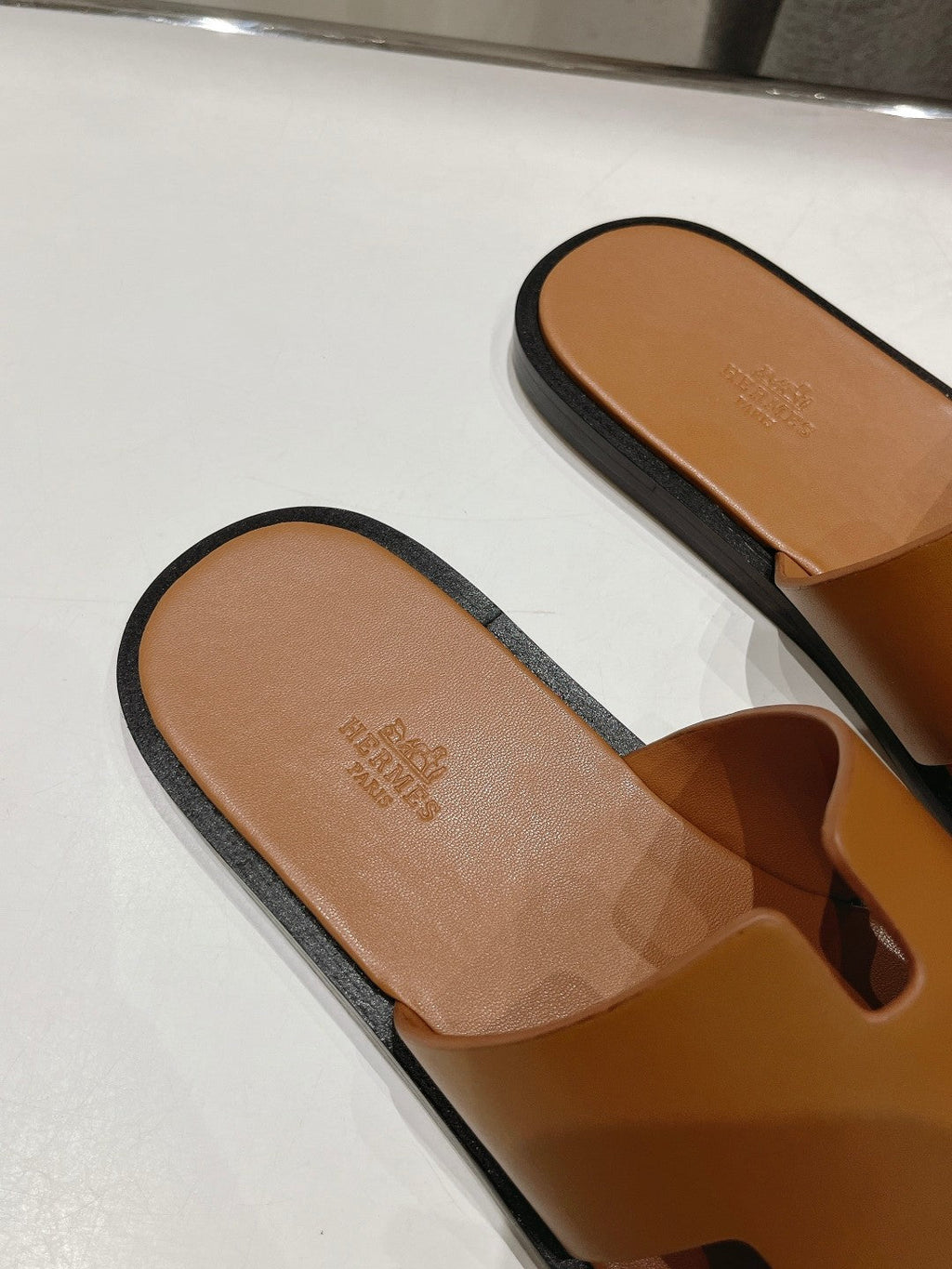 Hermes Izmir Sandal Caramel Lambskin