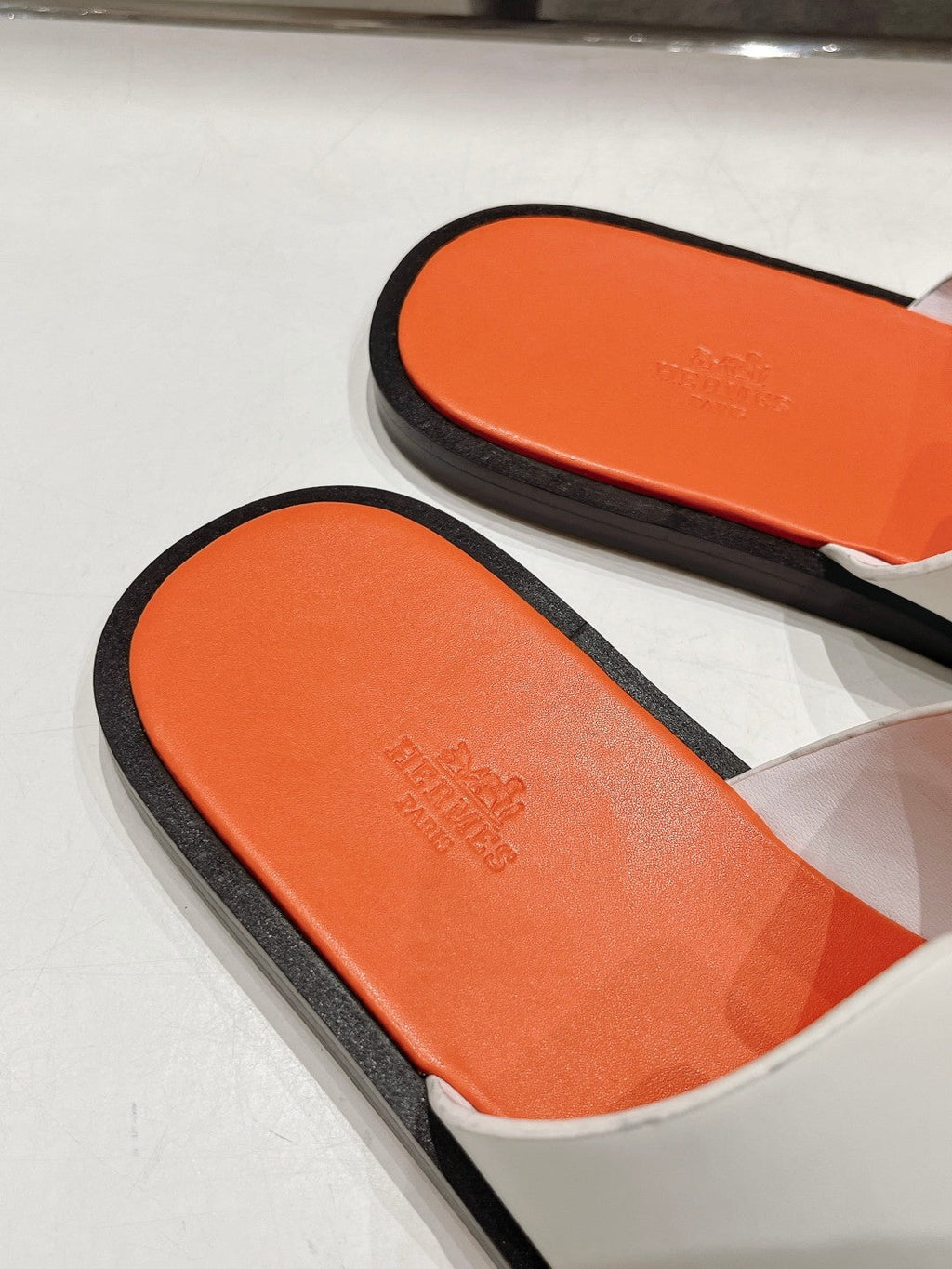 Hermes Izmir Sandal Light Orange Mix White Lambskin