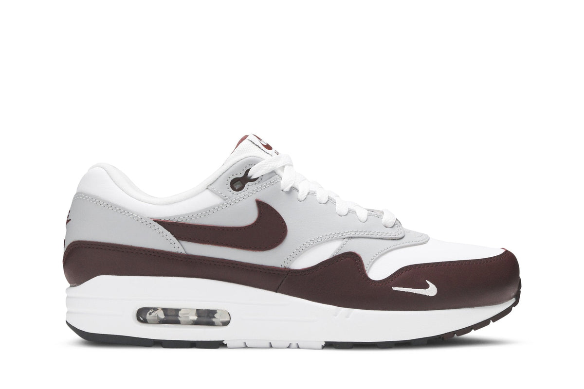 Nike Air Max 1 Mystic Dates Sneakers