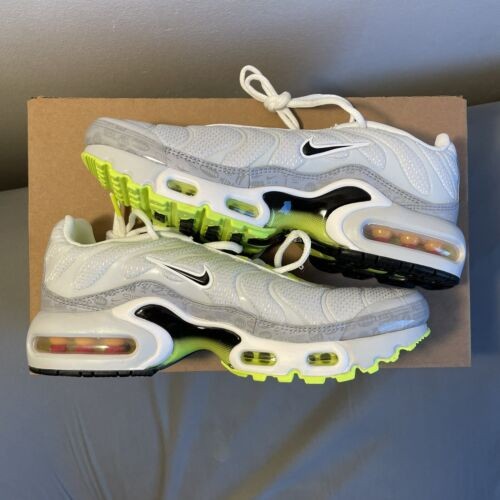 Nike Air Max Plus Reflective Logo Sneakers