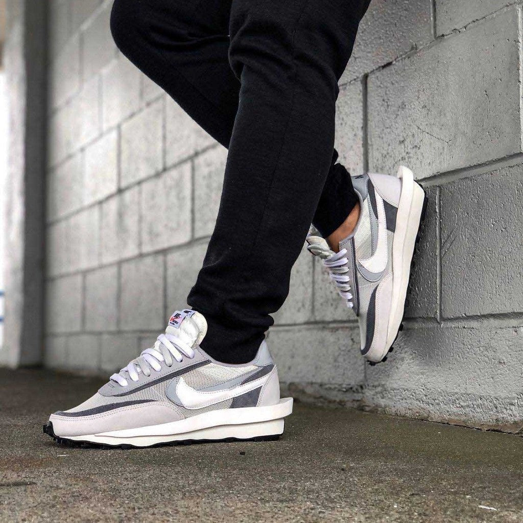Nike LD Waffle sacai Summit White Sneakers