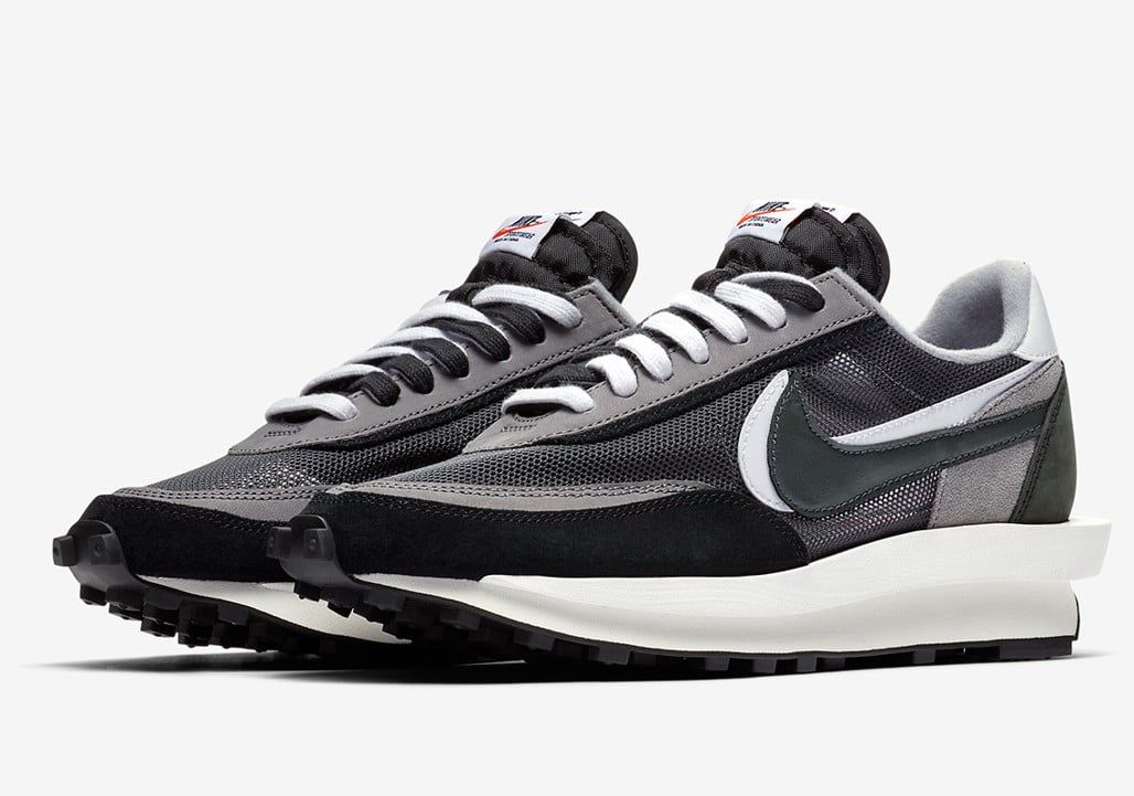 Nike LDWaffle x Sacai Black Sneakers