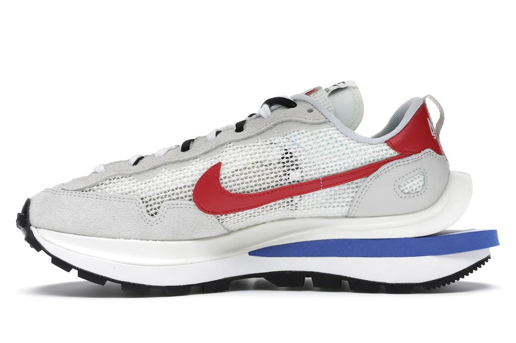 Nike Vaporwaffle sacai Sport Fuchsia Game Royal Sneakers