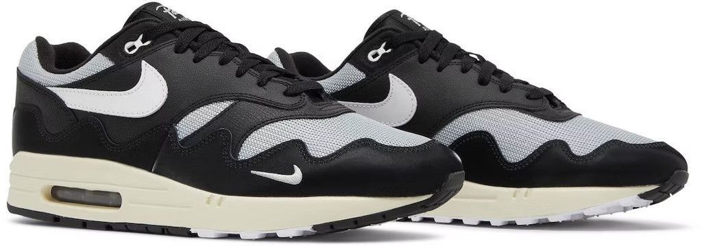 Patta x Nike Air Max 1 Black White (With Bracelet) Sneakers